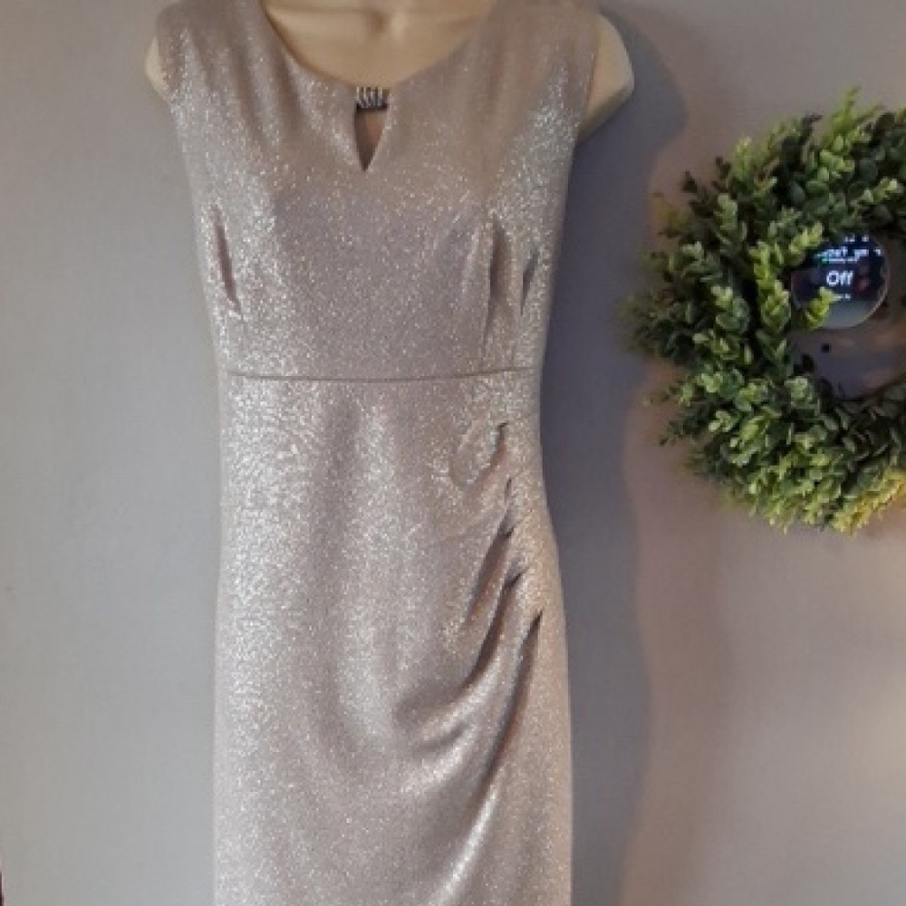 Scarlett Elegant Gold Sleeveless Dress